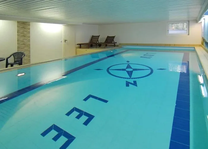 Luv &amp Lee, Whg 11 Westerland